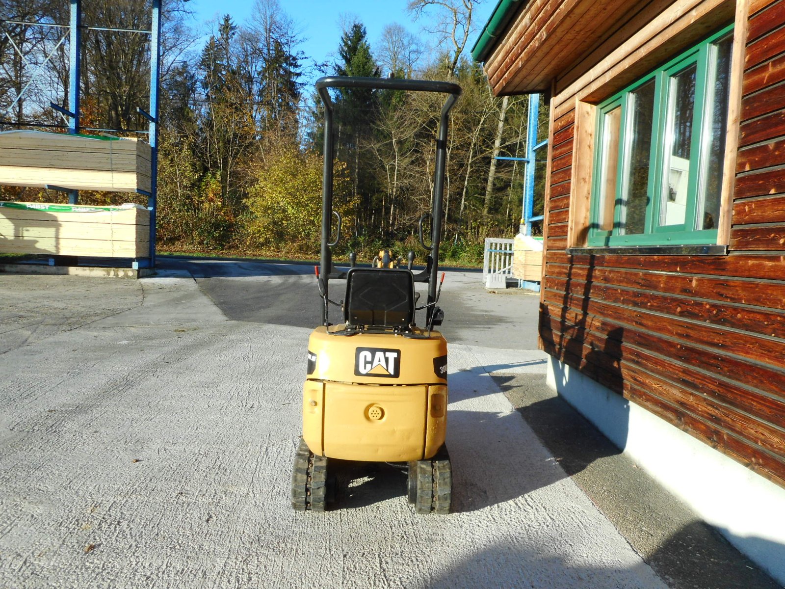 Bagger des Typs CAT 300.9D, Gebrauchtmaschine in St. Nikolai ob Draßling (Bild 3)