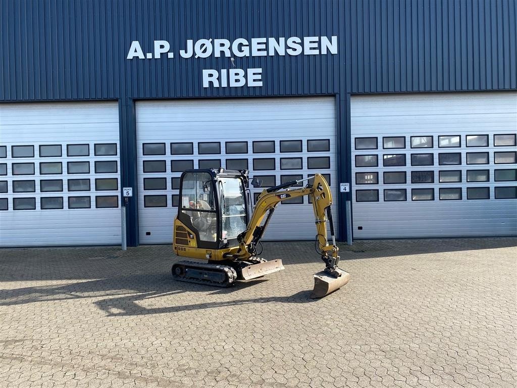 Bagger tip CAT 301.7D, Gebrauchtmaschine in Ribe (Poză 1)