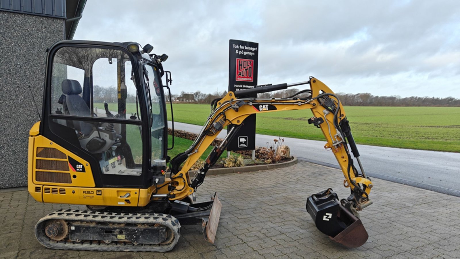 Bagger des Typs CAT 301.7D, Gebrauchtmaschine in Vrå (Bild 2)