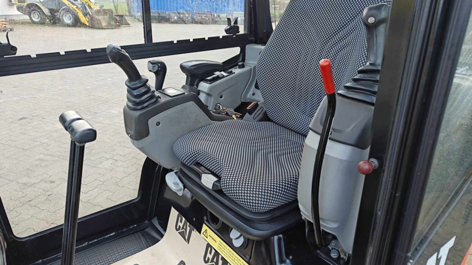 Bagger van het type CAT 301.7D, Gebrauchtmaschine in Vrå (Foto 12)