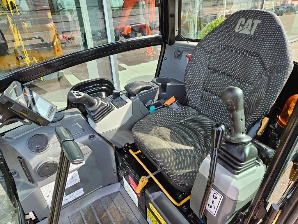 Bagger typu CAT 301.8, Gebrauchtmaschine w Fårevejle (Zdjęcie 7)