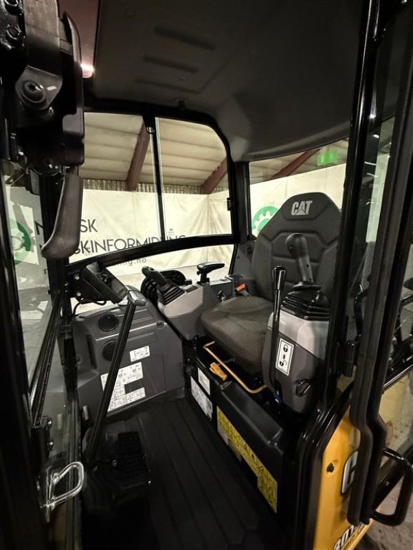 Bagger a típus CAT 301.8, Gebrauchtmaschine ekkor: Ølen (Kép 8)