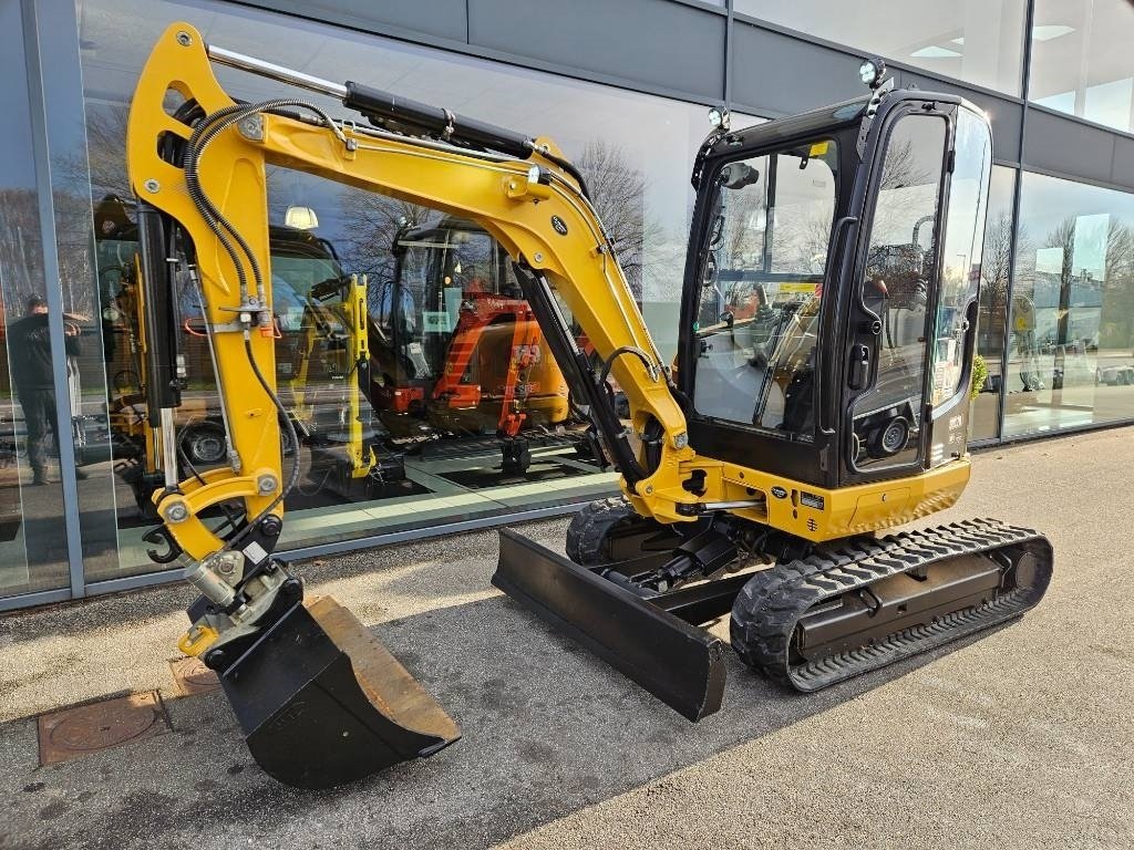 Bagger typu CAT 302.7 CR, Gebrauchtmaschine v Fårevejle (Obrázek 4)