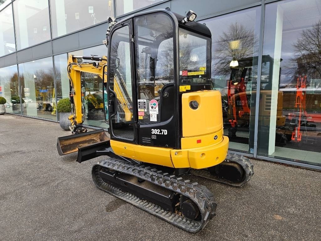 Bagger of the type CAT 302.7 D CR, Gebrauchtmaschine in Fårevejle (Picture 6)
