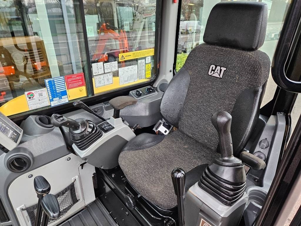 Bagger Türe ait CAT 305.5 E2 cr, Gebrauchtmaschine içinde Fårevejle (resim 7)