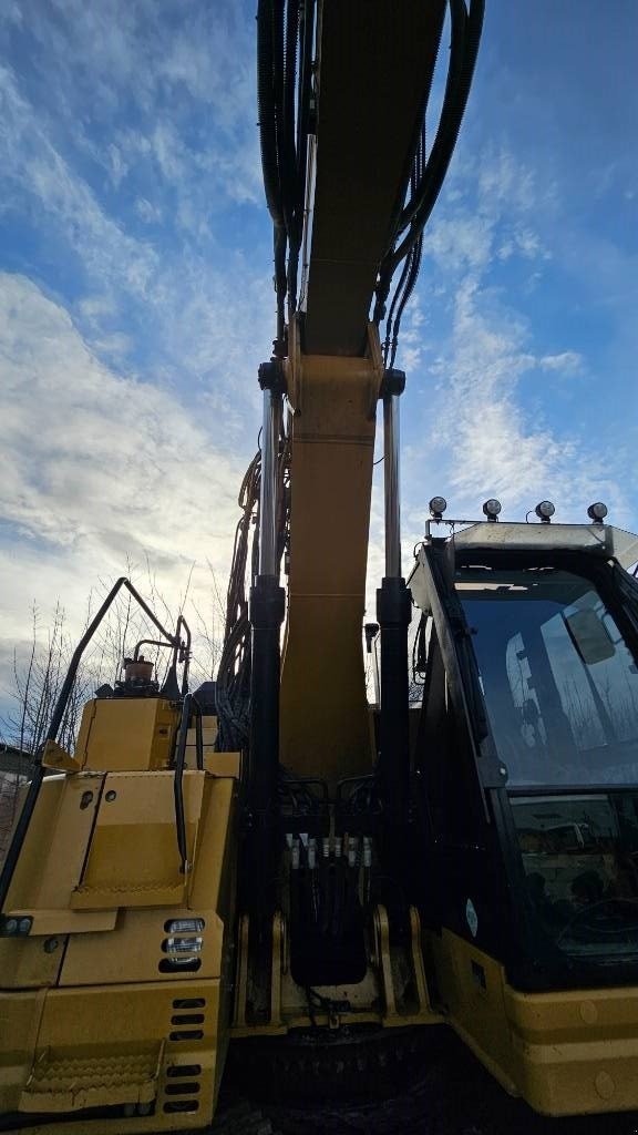 Bagger типа CAT 325F, Gebrauchtmaschine в Ringe (Фотография 8)