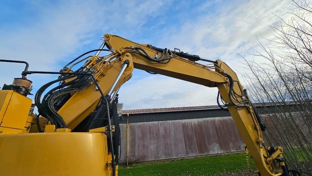 Bagger типа CAT 325F, Gebrauchtmaschine в Ringe (Фотография 11)