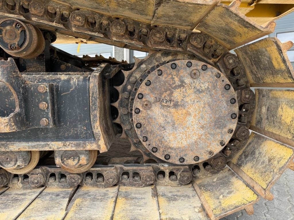 Bagger des Typs CAT 352 FXE, Gebrauchtmaschine in Vojens (Bild 21)