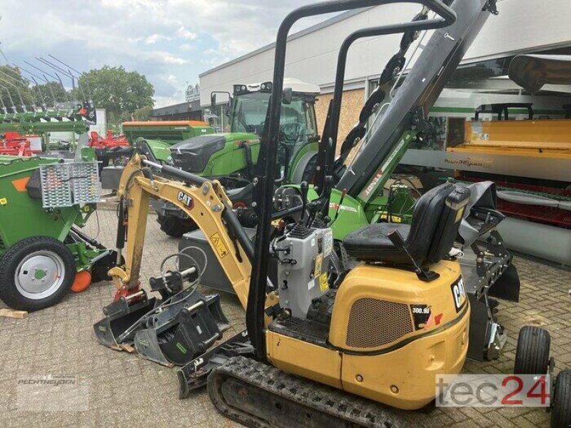 Bagger des Typs Caterpillar 300.09D, Gebrauchtmaschine in Rees (Bild 3)