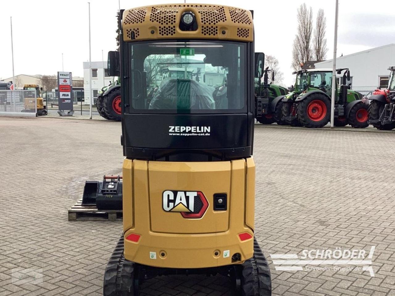 Bagger του τύπου Caterpillar 301.6, Neumaschine σε Friedland (Φωτογραφία 4)