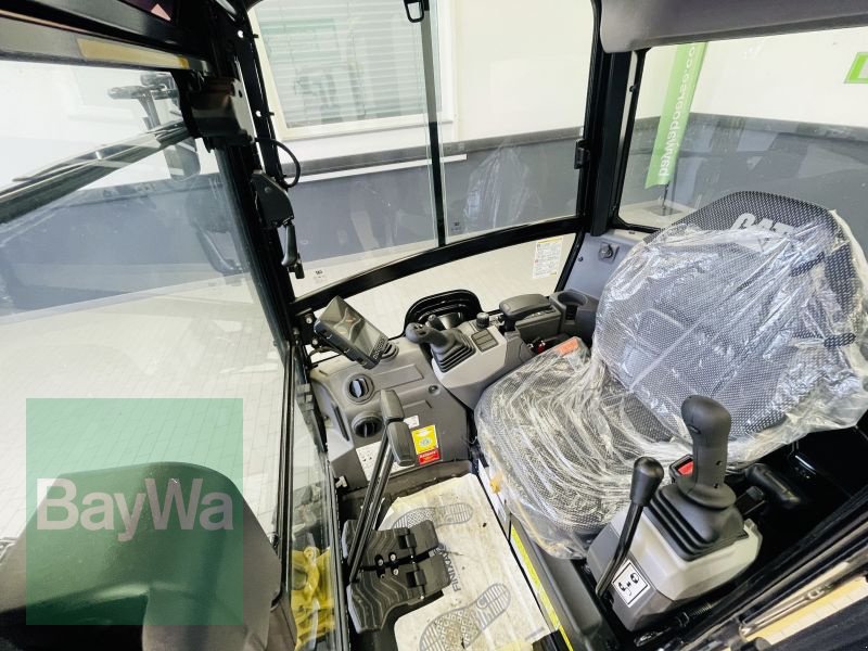 Bagger des Typs Caterpillar 301.8-05A, Gebrauchtmaschine in Manching (Bild 18)