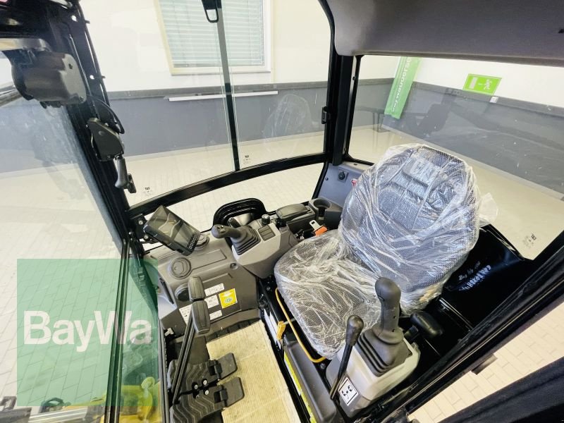 Bagger des Typs Caterpillar 301.8-05A, Gebrauchtmaschine in Manching (Bild 18)