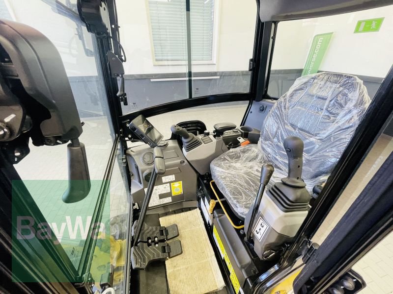 Bagger des Typs Caterpillar 301.8-05A, Gebrauchtmaschine in Manching (Bild 17)