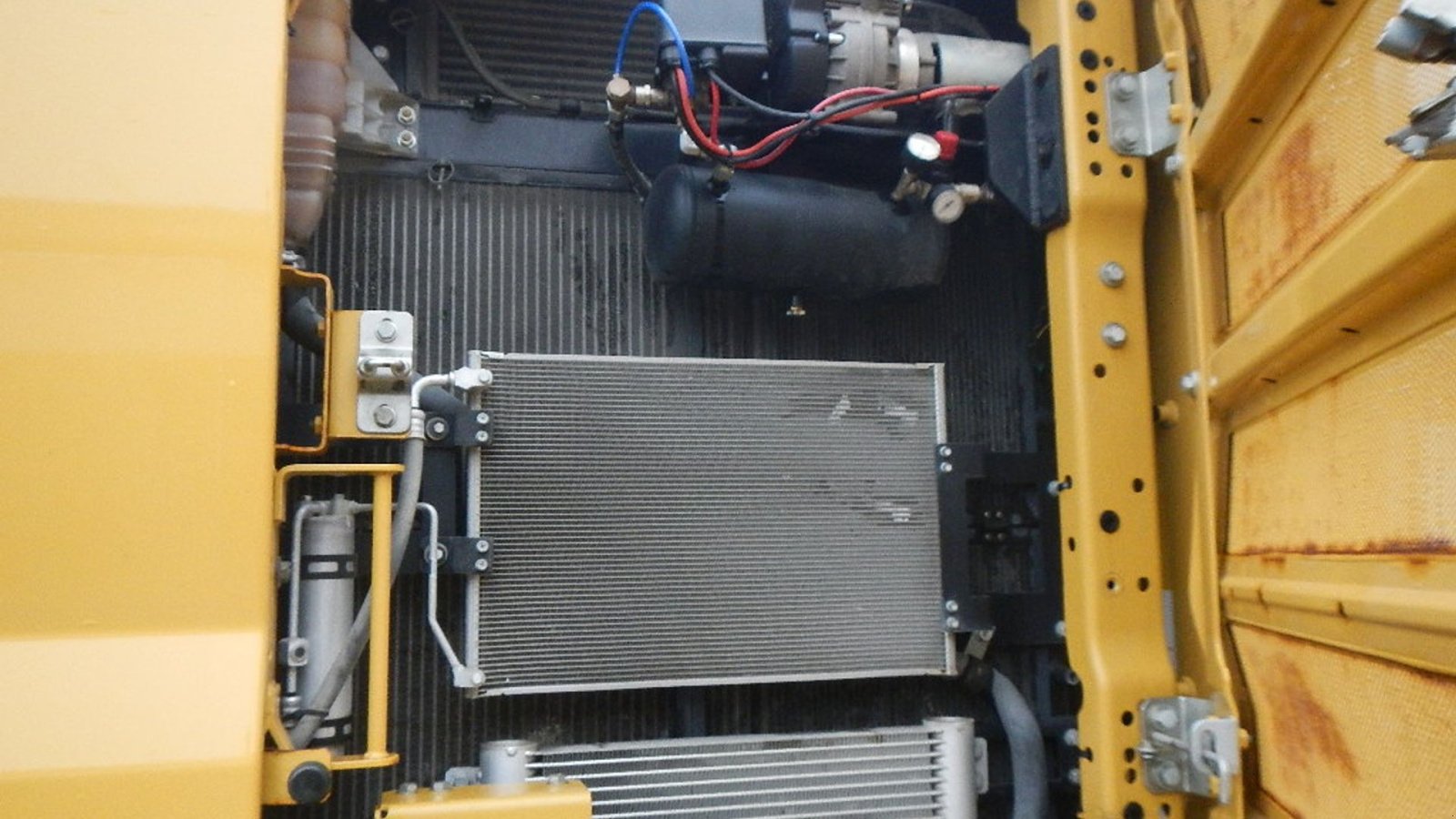 Bagger za tip Caterpillar 323 Next Gen, Gebrauchtmaschine u Aabenraa (Slika 19)