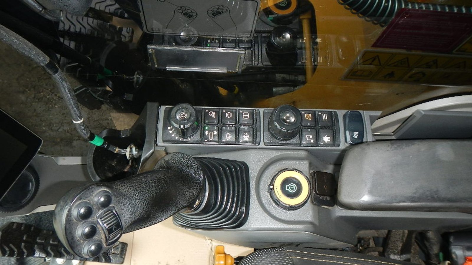 Bagger za tip Caterpillar 323 Next Gen, Gebrauchtmaschine u Aabenraa (Slika 25)