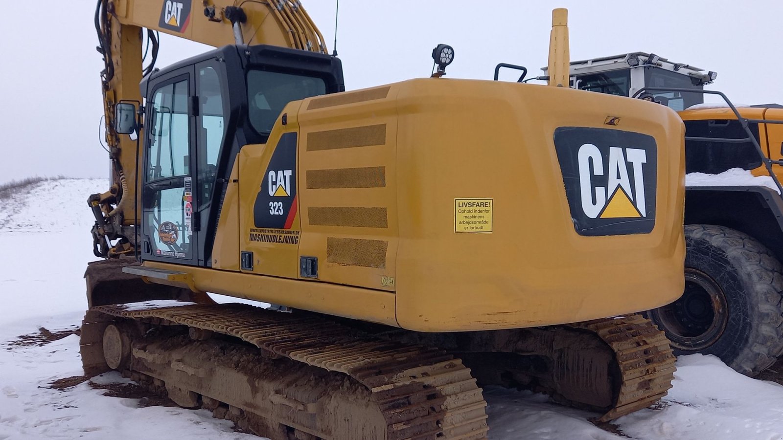 Bagger typu Caterpillar 323, Gebrauchtmaschine v Faaborg (Obrázok 3)