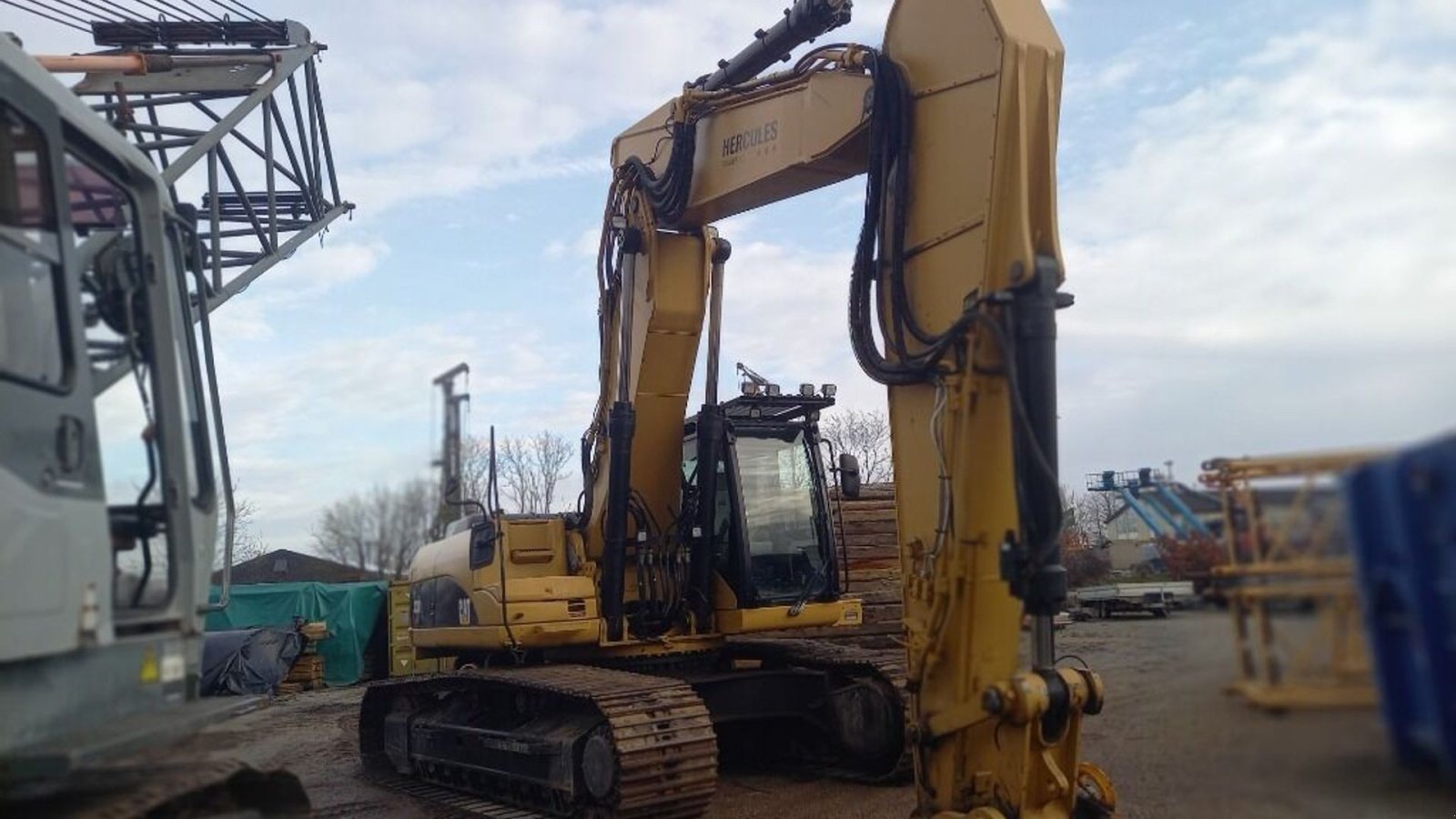 Bagger типа Caterpillar 330 D City bom, Gebrauchtmaschine в Rødovre (Фотография 3)