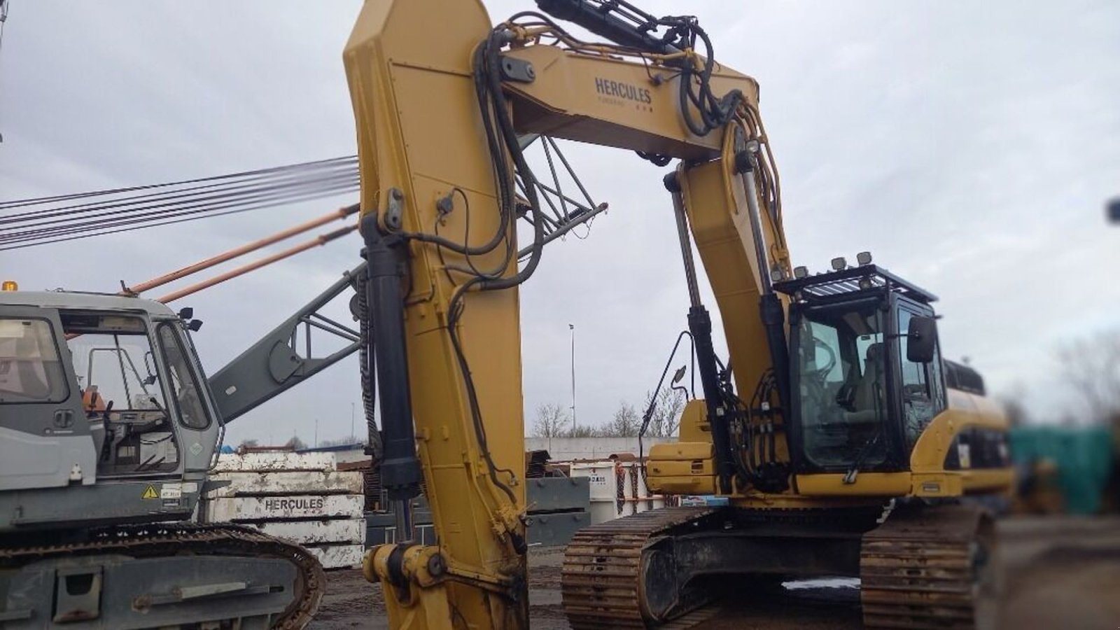 Bagger типа Caterpillar 330 D City bom, Gebrauchtmaschine в Rødovre (Фотография 1)