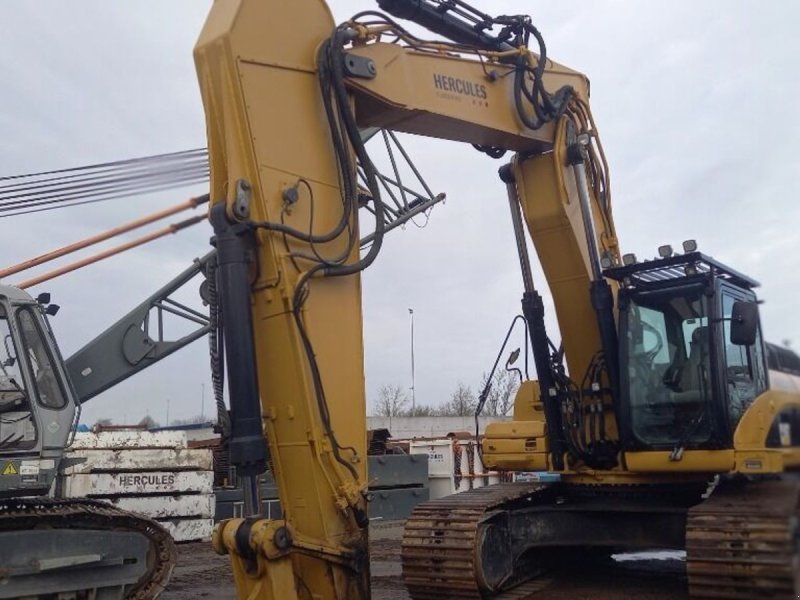 Bagger del tipo Caterpillar 330 D City bom, Gebrauchtmaschine In Rødovre (Immagine 1)