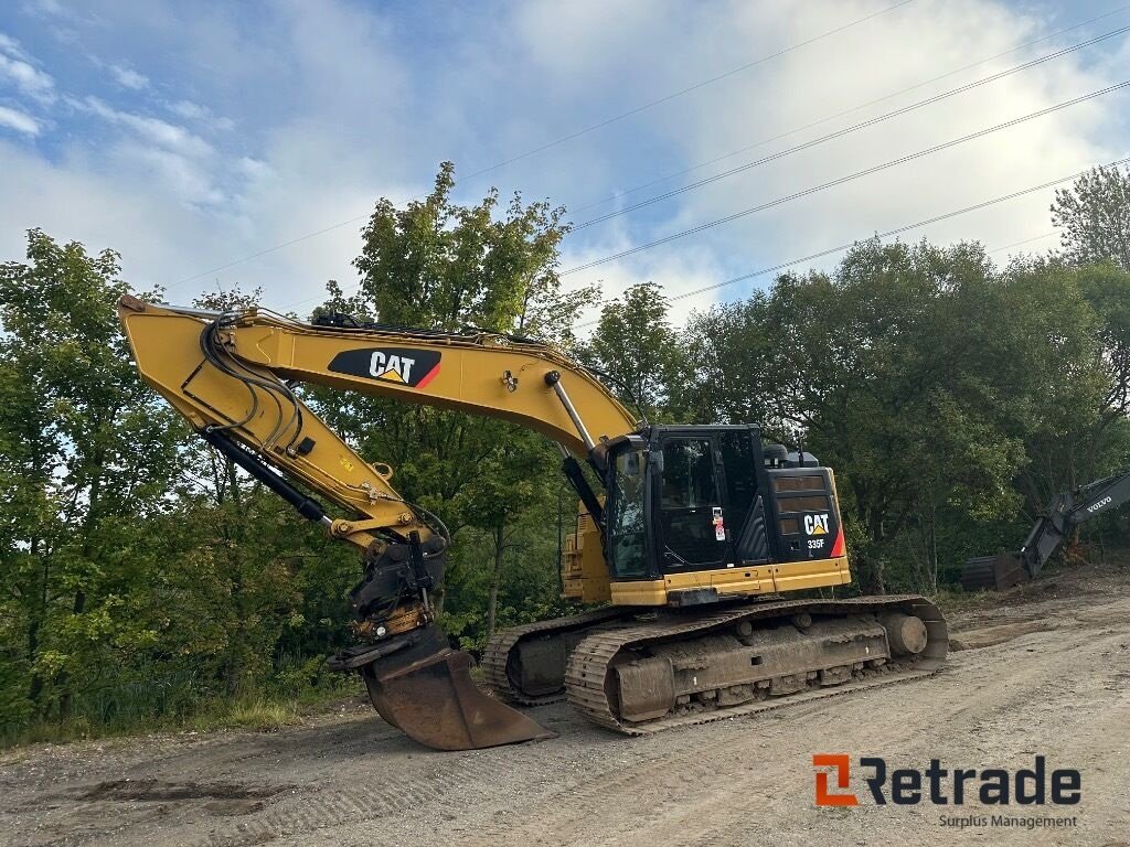 Bagger типа Caterpillar 335 FLCR, Gebrauchtmaschine в Rødovre (Фотография 1)