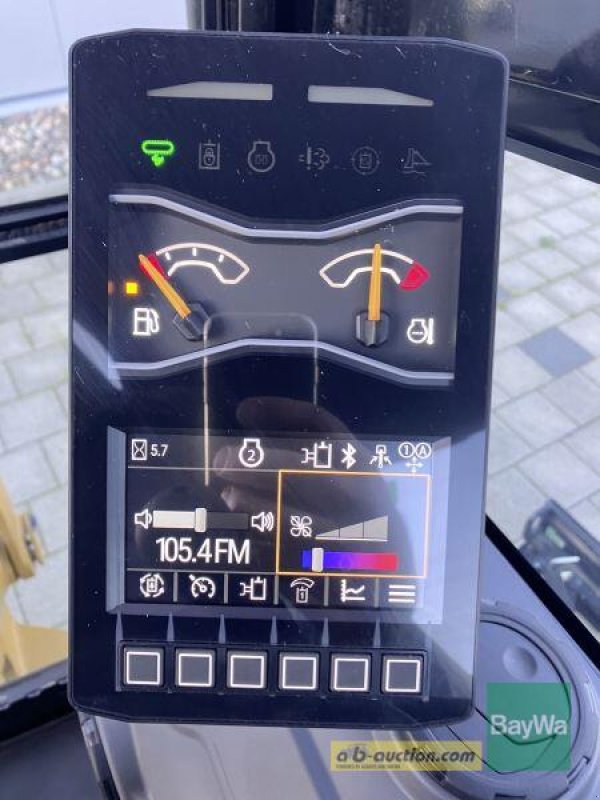 Bagger des Typs Caterpillar CAT 302CR-05A, Gebrauchtmaschine in Großweitzschen (Bild 5)