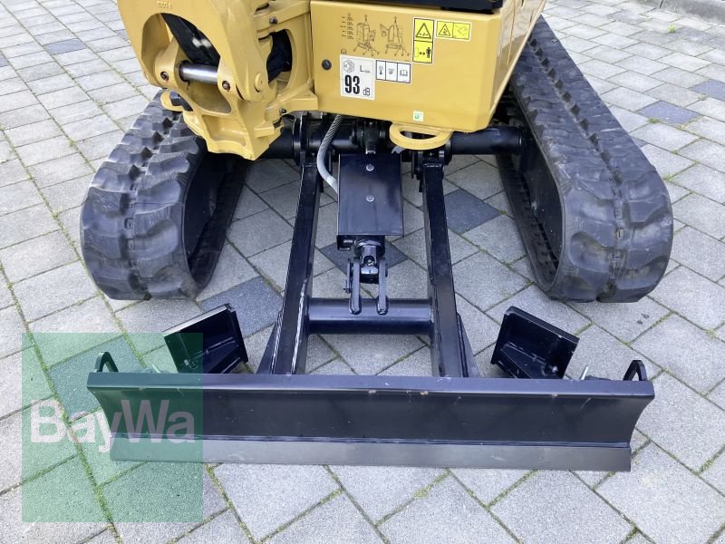 Bagger des Typs Caterpillar CAT 302CR-05A, Gebrauchtmaschine in Großweitzschen  (Bild 9)
