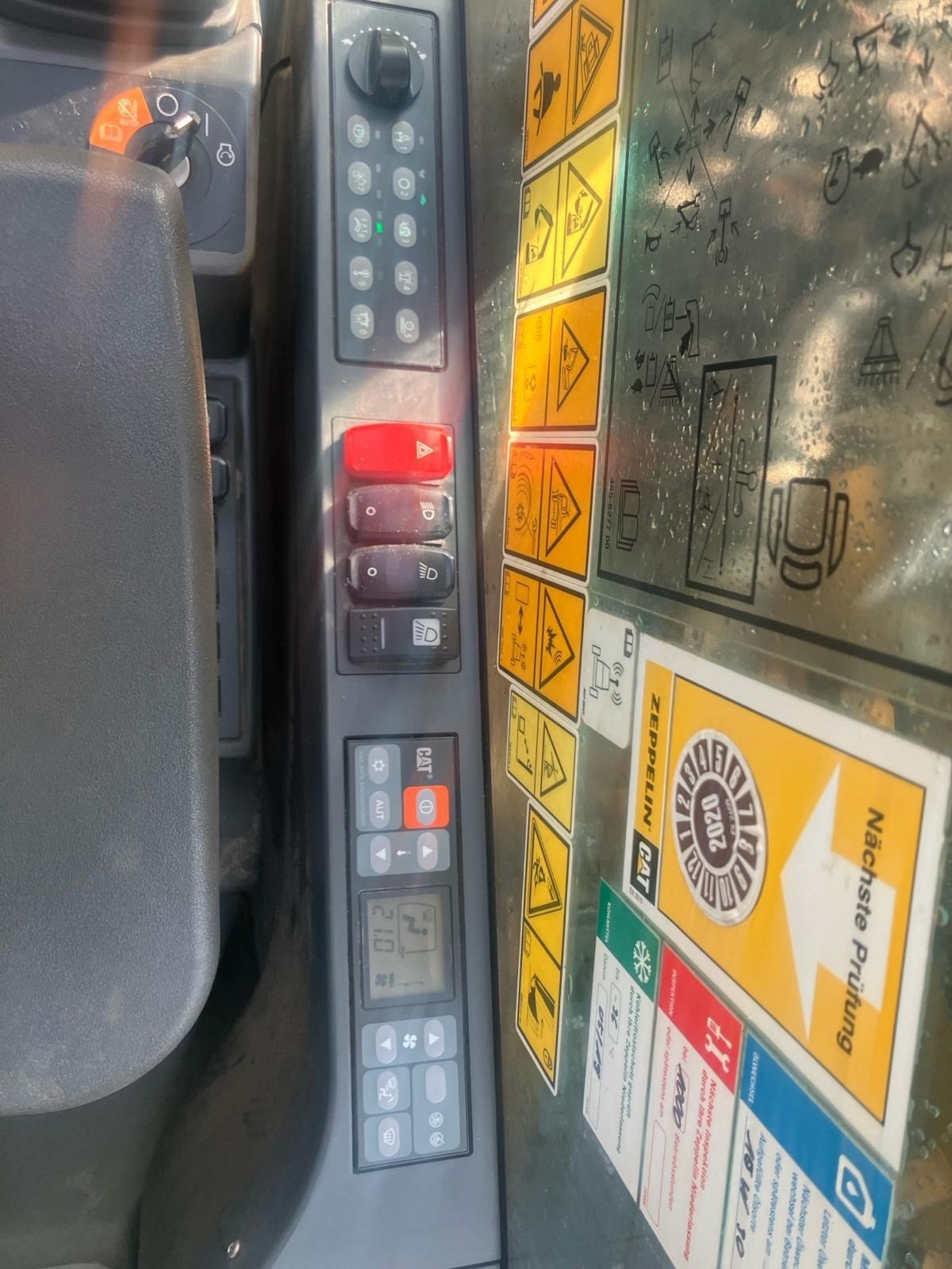 Bagger des Typs Caterpillar M316 F, Gebrauchtmaschine in Kruft (Bild 3)