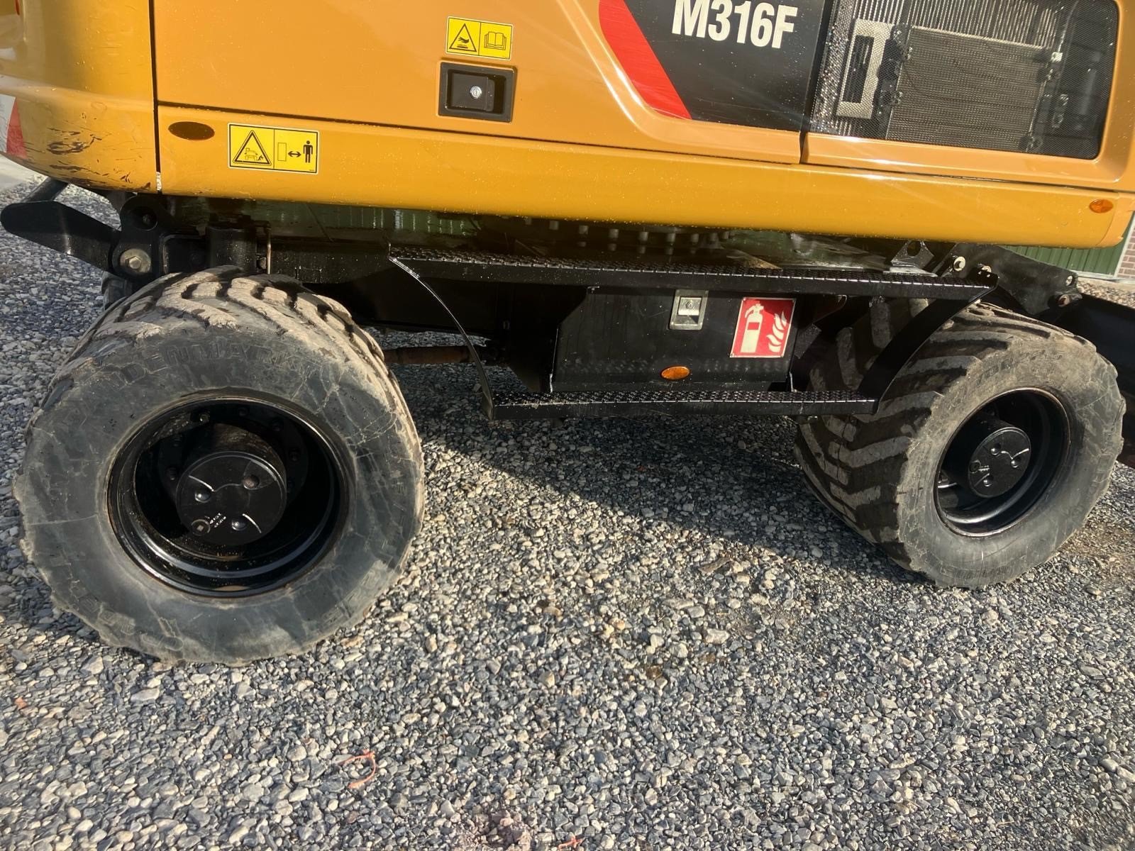 Bagger des Typs Caterpillar M316 F, Gebrauchtmaschine in Kruft (Bild 12)