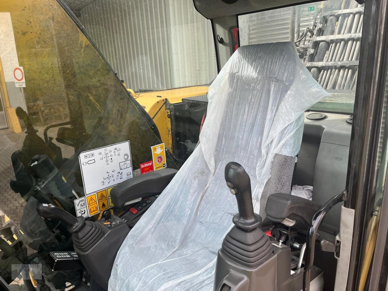 Bagger typu Caterpillar MH3026, Gebrauchtmaschine v Pragsdorf (Obrázek 14)