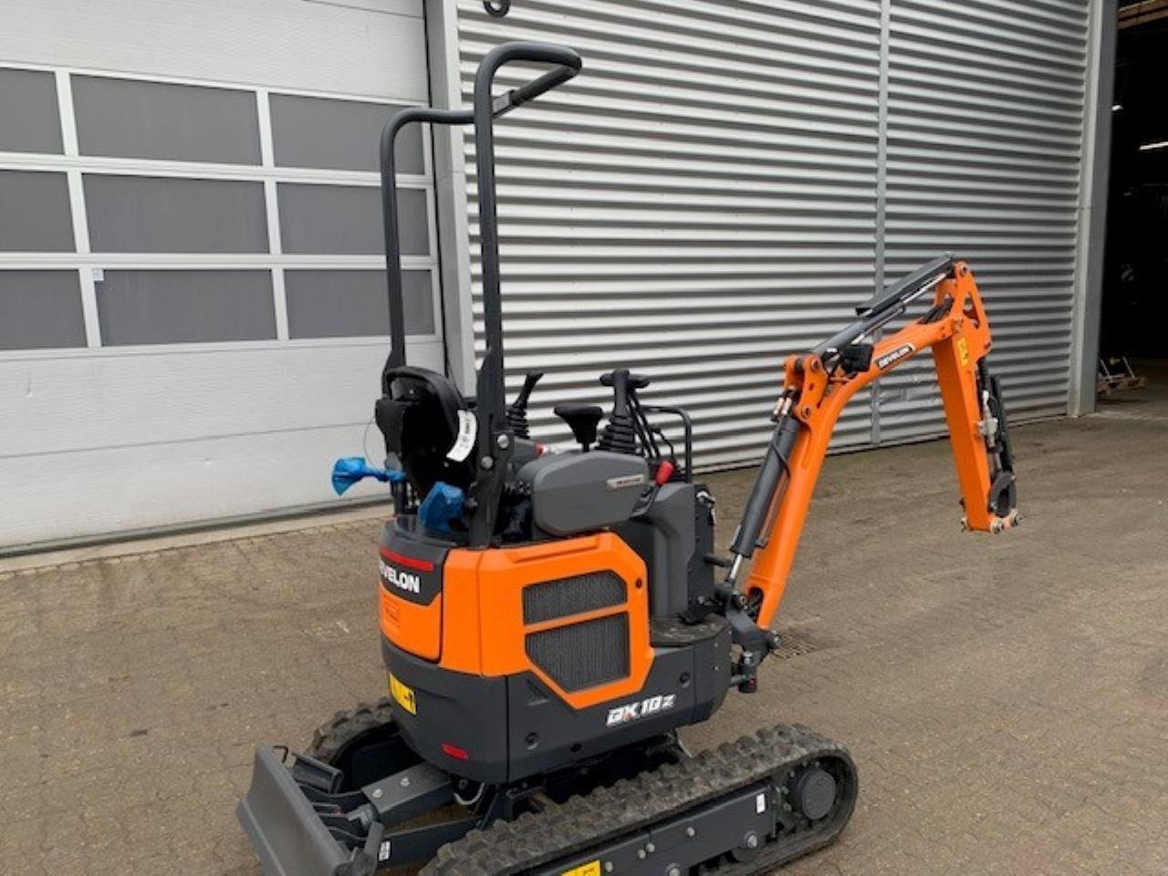 Bagger of the type Develon DEVELON DX10Z-7 MINI, Gebrauchtmaschine in Jelling (Picture 2)