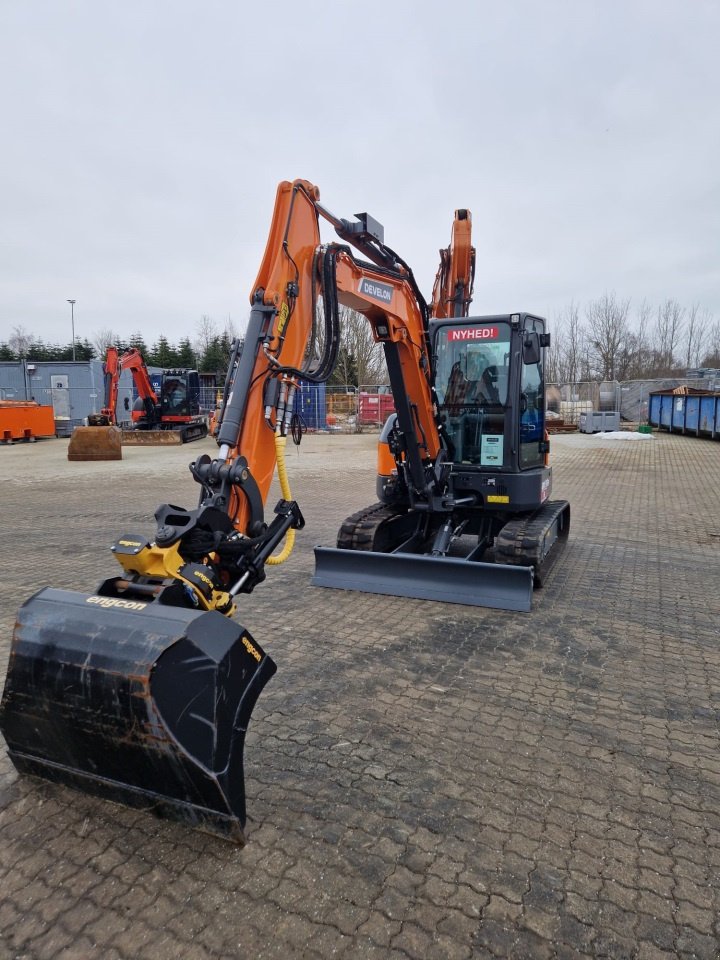 Bagger tipa Develon DX55R-7, Gebrauchtmaschine u Jelling (Slika 4)