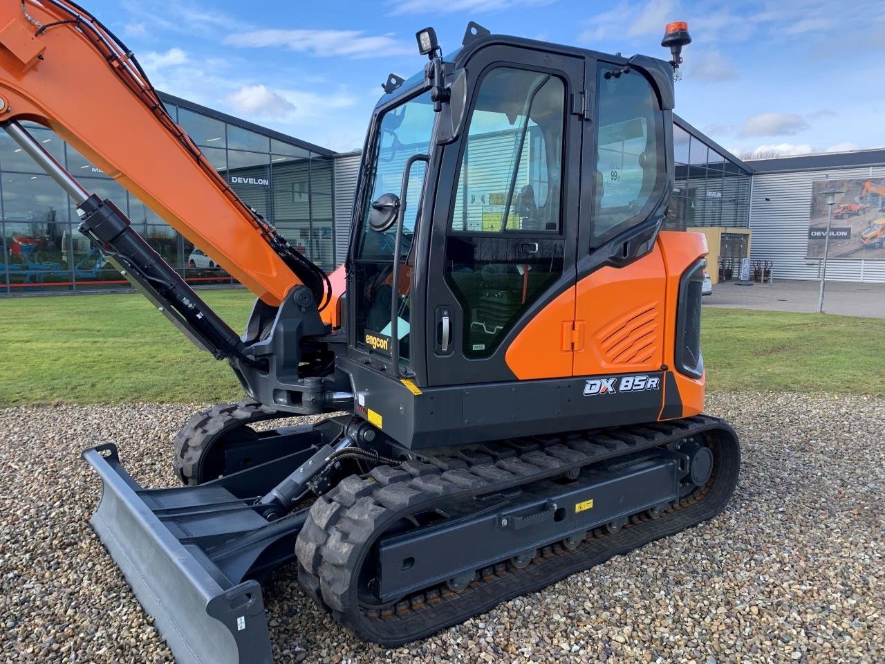 Bagger typu Develon DX85R-7, Gebrauchtmaschine w Jelling (Zdjęcie 5)