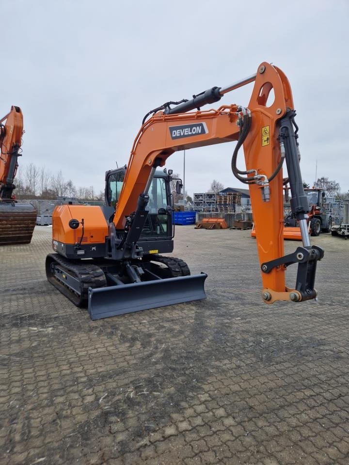 Bagger typu Develon DX85R-7, Gebrauchtmaschine w Jelling (Zdjęcie 3)