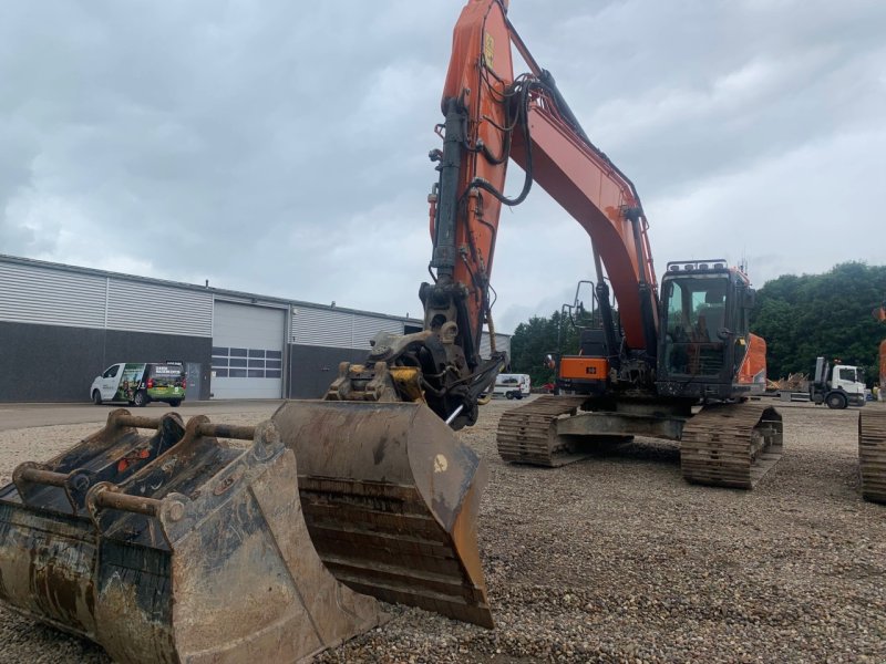 Bagger des Typs Doosan 255-5, Gebrauchtmaschine in Jelling (Bild 1)