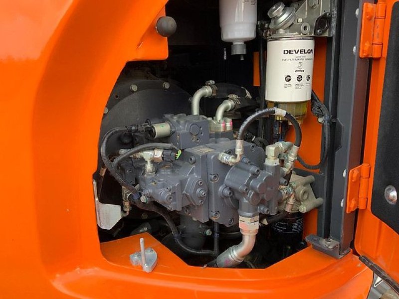 Bagger des Typs Doosan DX140 LCR, Gebrauchtmaschine in Kaunas (Bild 17)