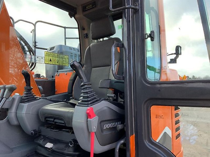 Bagger des Typs Doosan DX140 LCR, Gebrauchtmaschine in Kaunas (Bild 11)