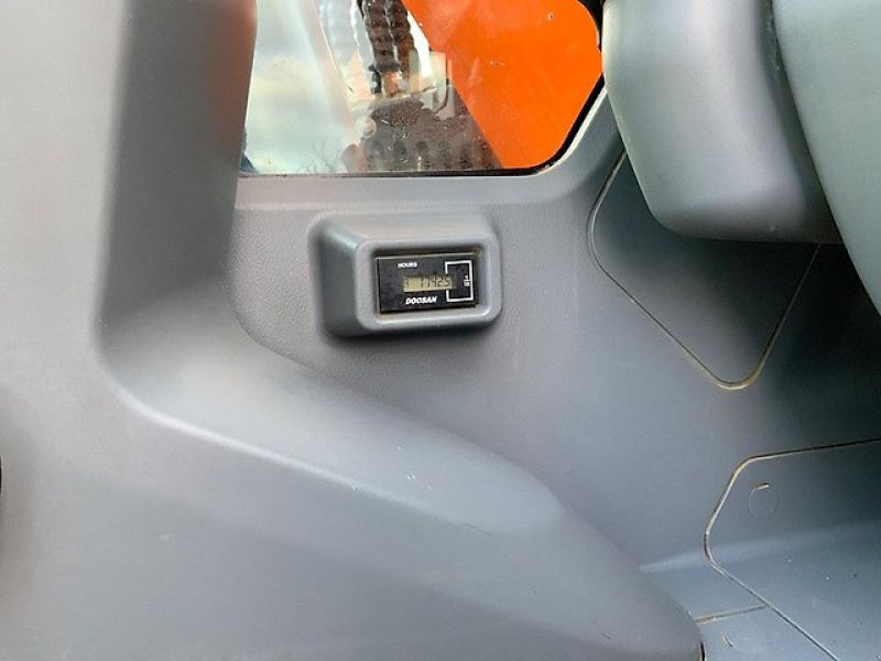 Bagger des Typs Doosan DX140 LCR, Gebrauchtmaschine in Kaunas (Bild 16)