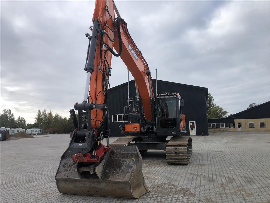 Bagger типа Doosan DX255 LC-5, Gebrauchtmaschine в Kalundborg (Фотография 7)