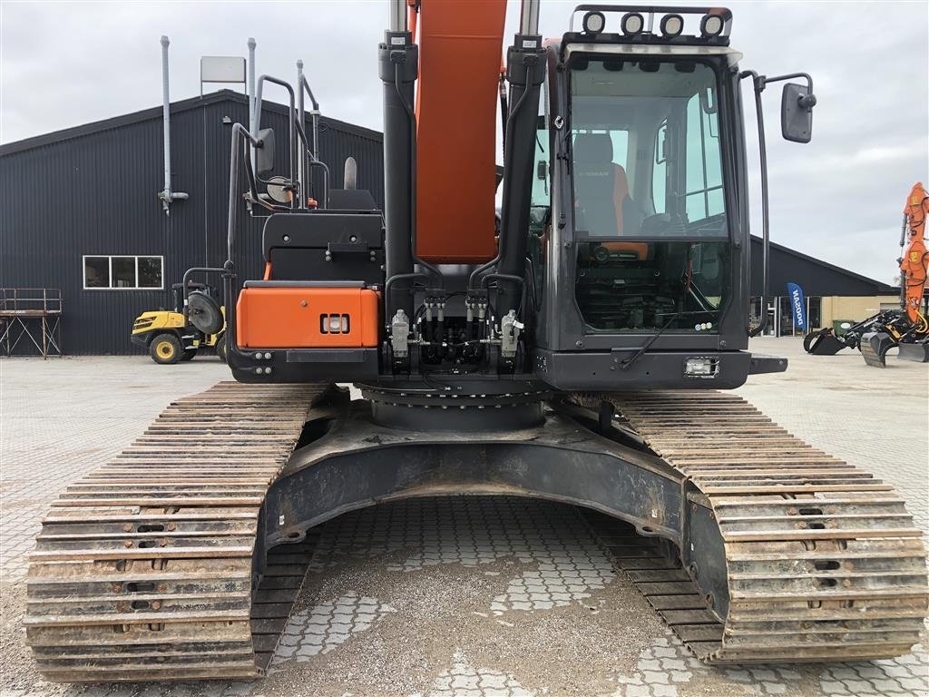 Bagger типа Doosan DX255 LC-5, Gebrauchtmaschine в Kalundborg (Фотография 8)