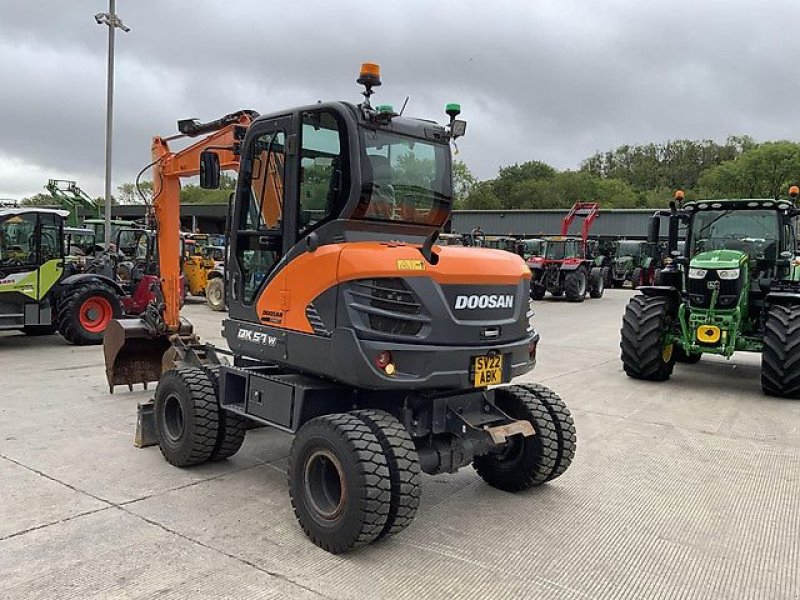 Bagger типа Doosan DX57 w, Gebrauchtmaschine в Kaunas (Фотография 4)