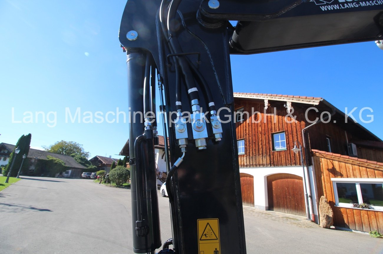 Bagger des Typs Eurocomach 100 TR, Neumaschine in Petting (Bild 11)