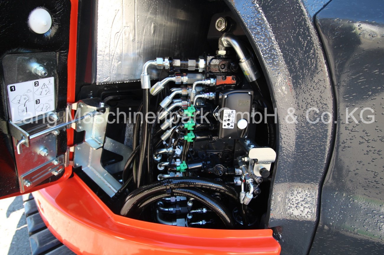 Bagger des Typs Eurocomach 100 TR, Neumaschine in Petting (Bild 15)