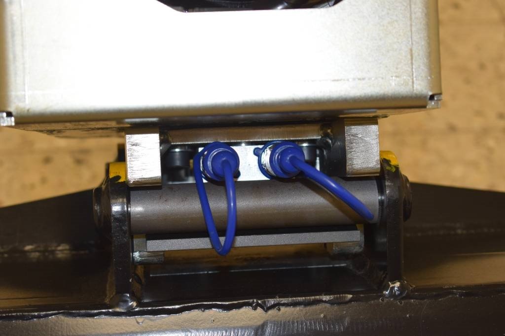 Bagger of the type Eurocomach 12 ZT FABRIKSNY, Compacttilt Rotator CTR2, Gebrauchtmaschine in Fredensborg (Picture 7)