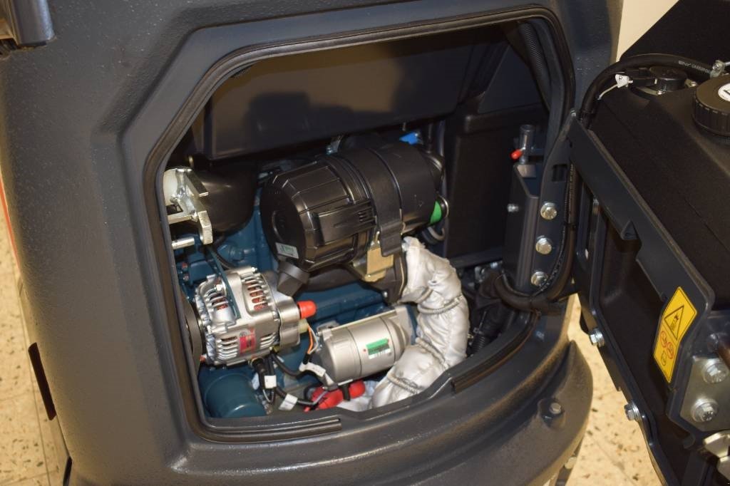 Bagger of the type Eurocomach 12 ZT FABRIKSNY, Compacttilt Rotator CTR2, Gebrauchtmaschine in Fredensborg (Picture 9)