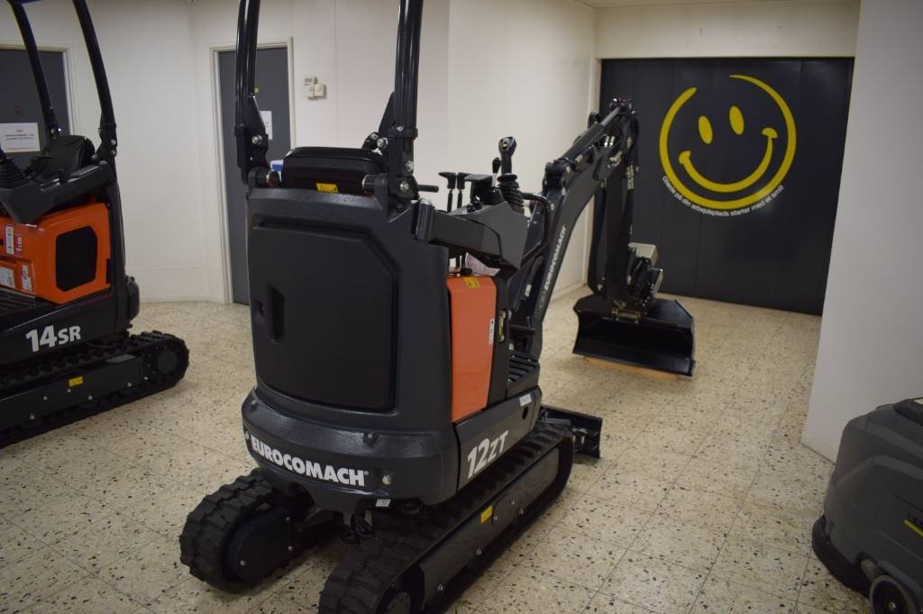 Bagger of the type Eurocomach 12 ZT FABRIKSNY, Compacttilt Rotator CTR2, Gebrauchtmaschine in Fredensborg (Picture 4)