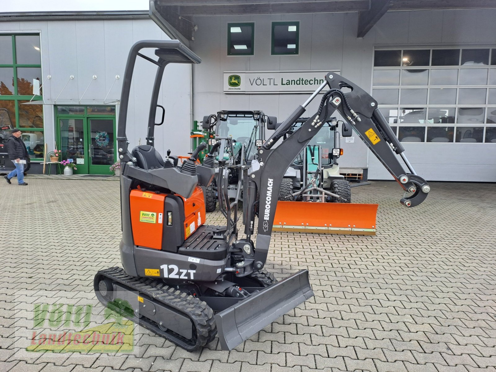 Bagger typu Eurocomach 12 ZT, Neumaschine v Hutthurm bei Passau (Obrázek 1)