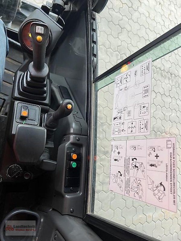 Bagger tipa Eurocomach 22 SR, Vorführmaschine u Marl (Slika 16)