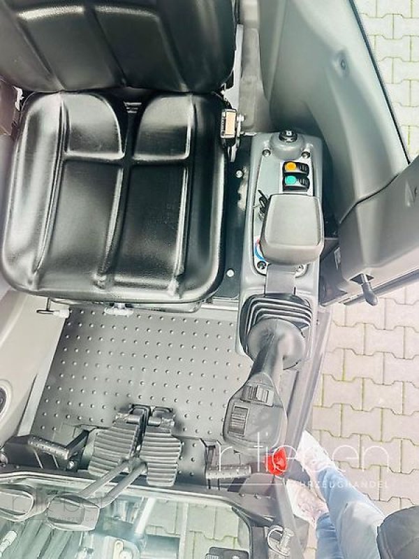 Bagger del tipo Eurocomach 28ZT Minibagger / Bagger mit Rädlinger Powertilt, Gebrauchtmaschine en Haren (Imagen 10)