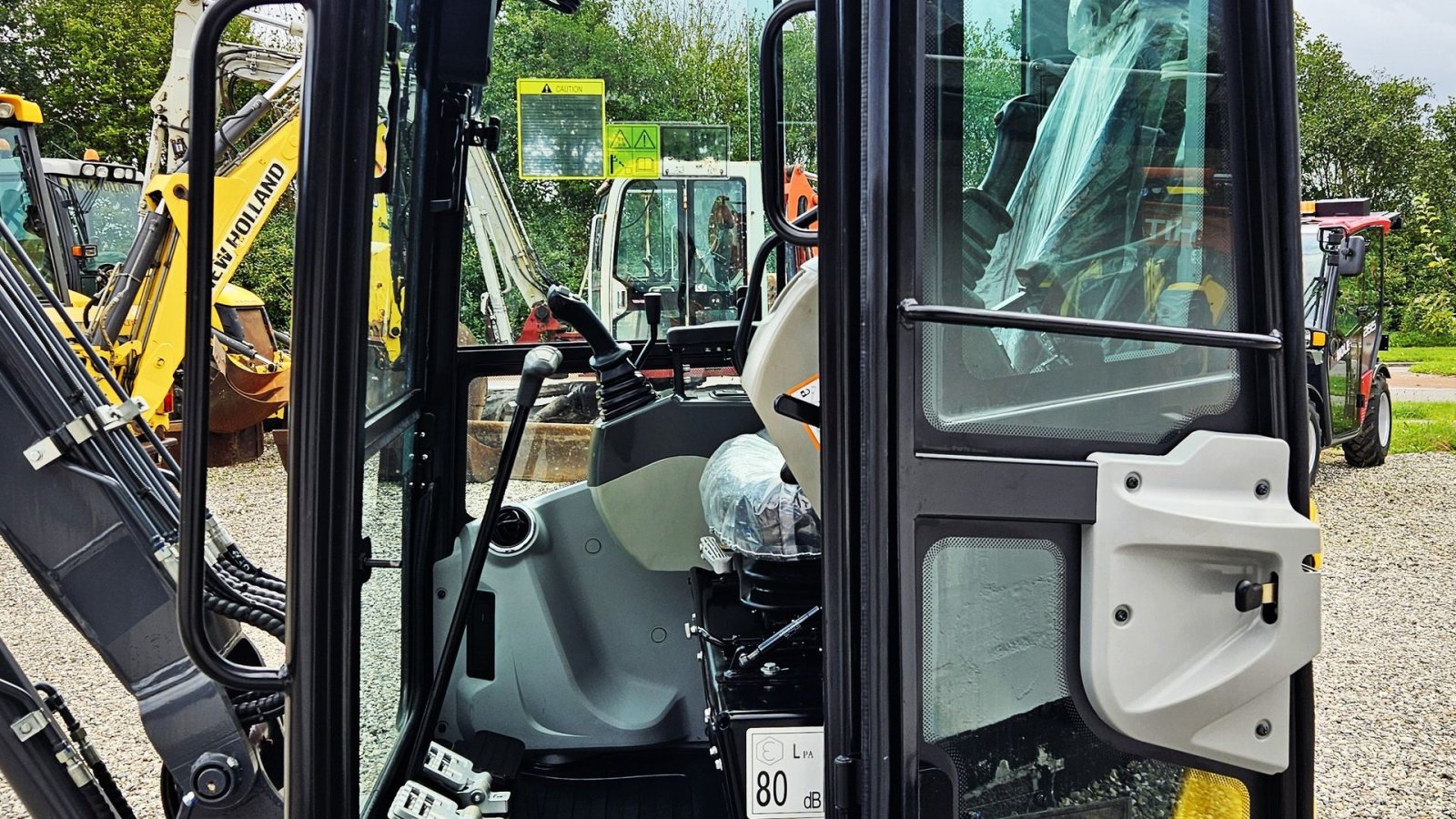 Bagger typu Eurotrac HE26-SR / fabriksny / Engcon rotortilt / Yanmar motor / skovlsæt, Gebrauchtmaschine v Arden (Obrázek 13)
