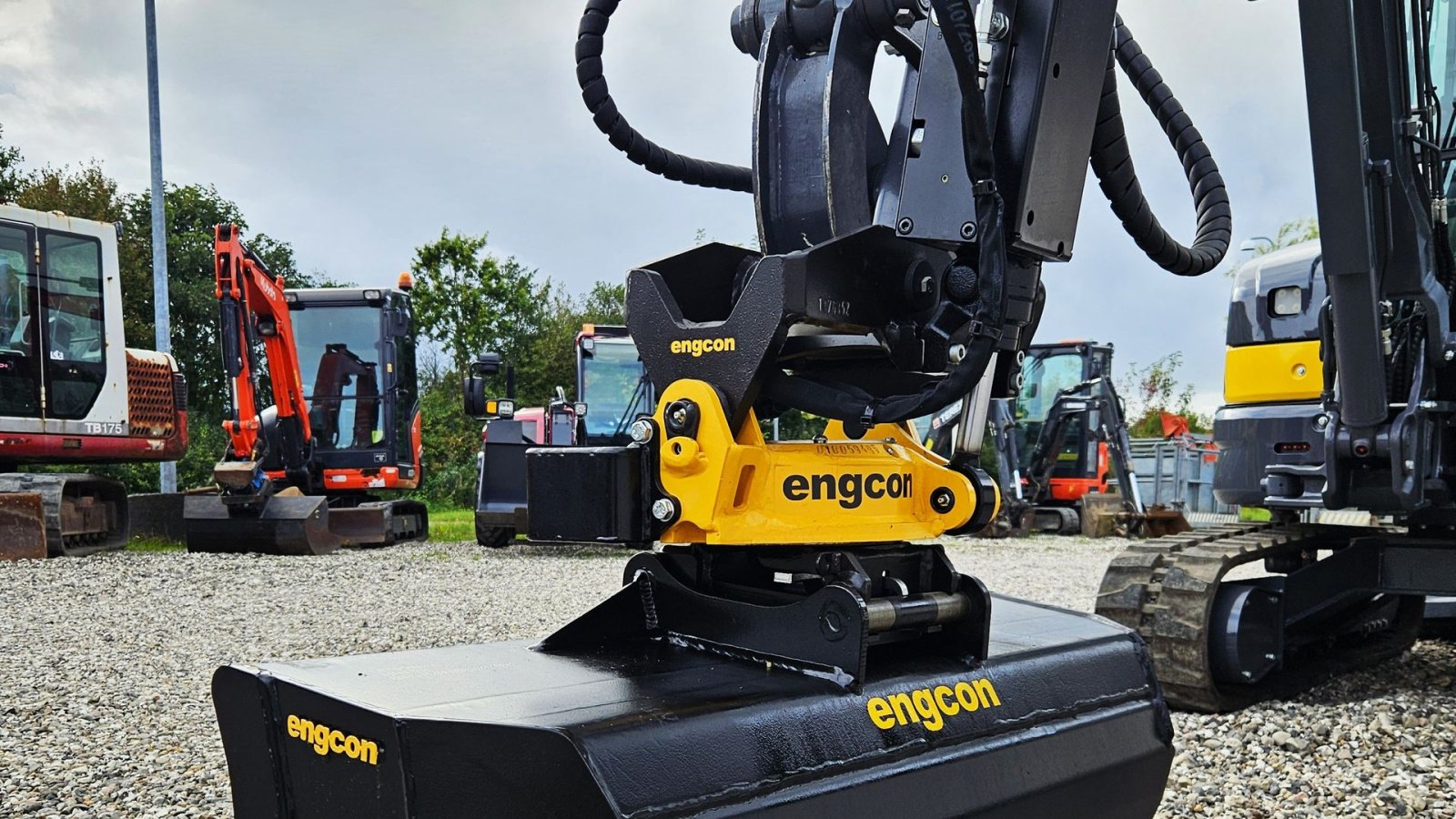 Bagger typu Eurotrac HE26-SR / fabriksny / Engcon rotortilt / Yanmar motor / skovlsæt, Gebrauchtmaschine v Arden (Obrázek 9)